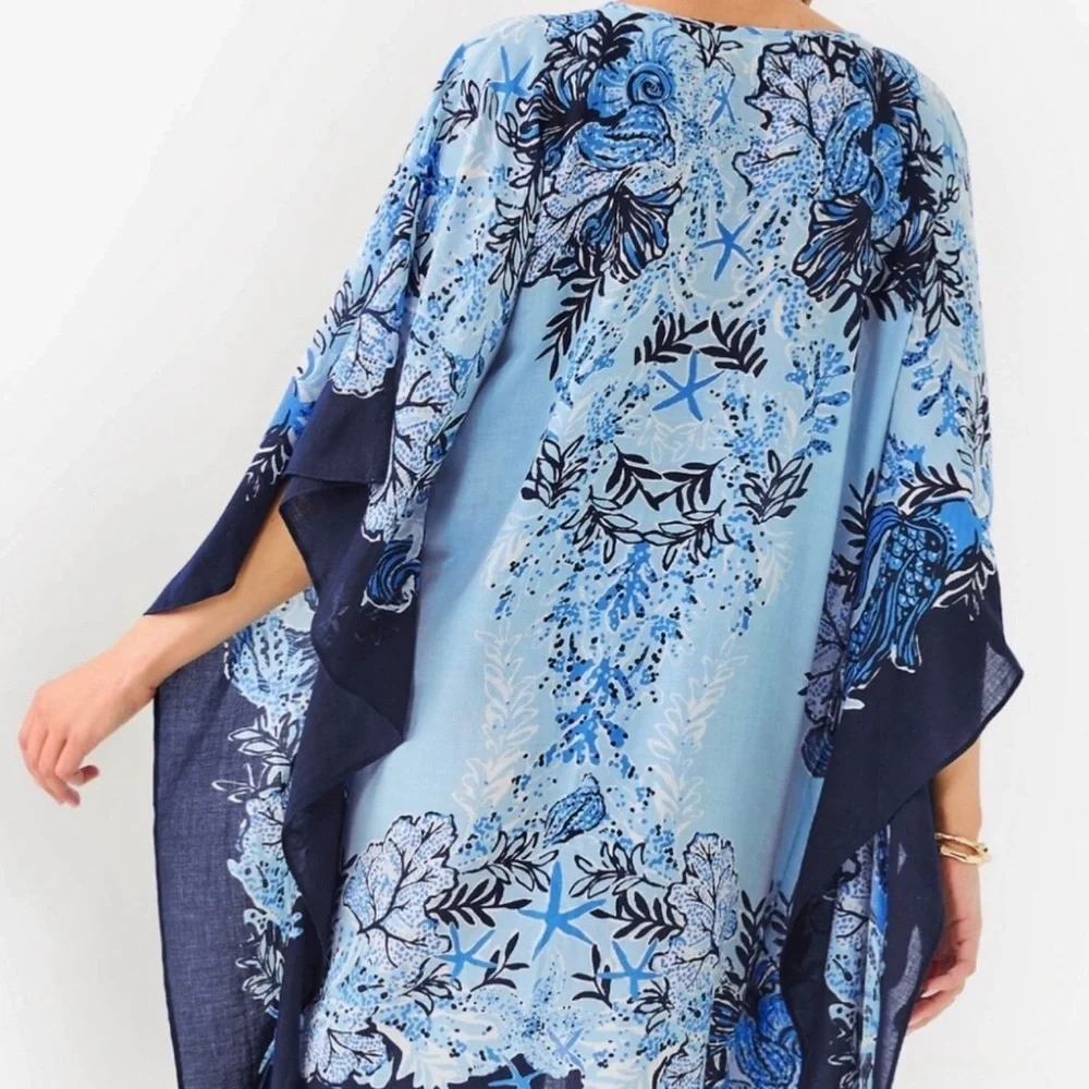Lilly Pulitzer Maryam Coverup/Caftan Bonaire Blue Just a Little Koi L/XL.  NWT - Picture 4 of 4